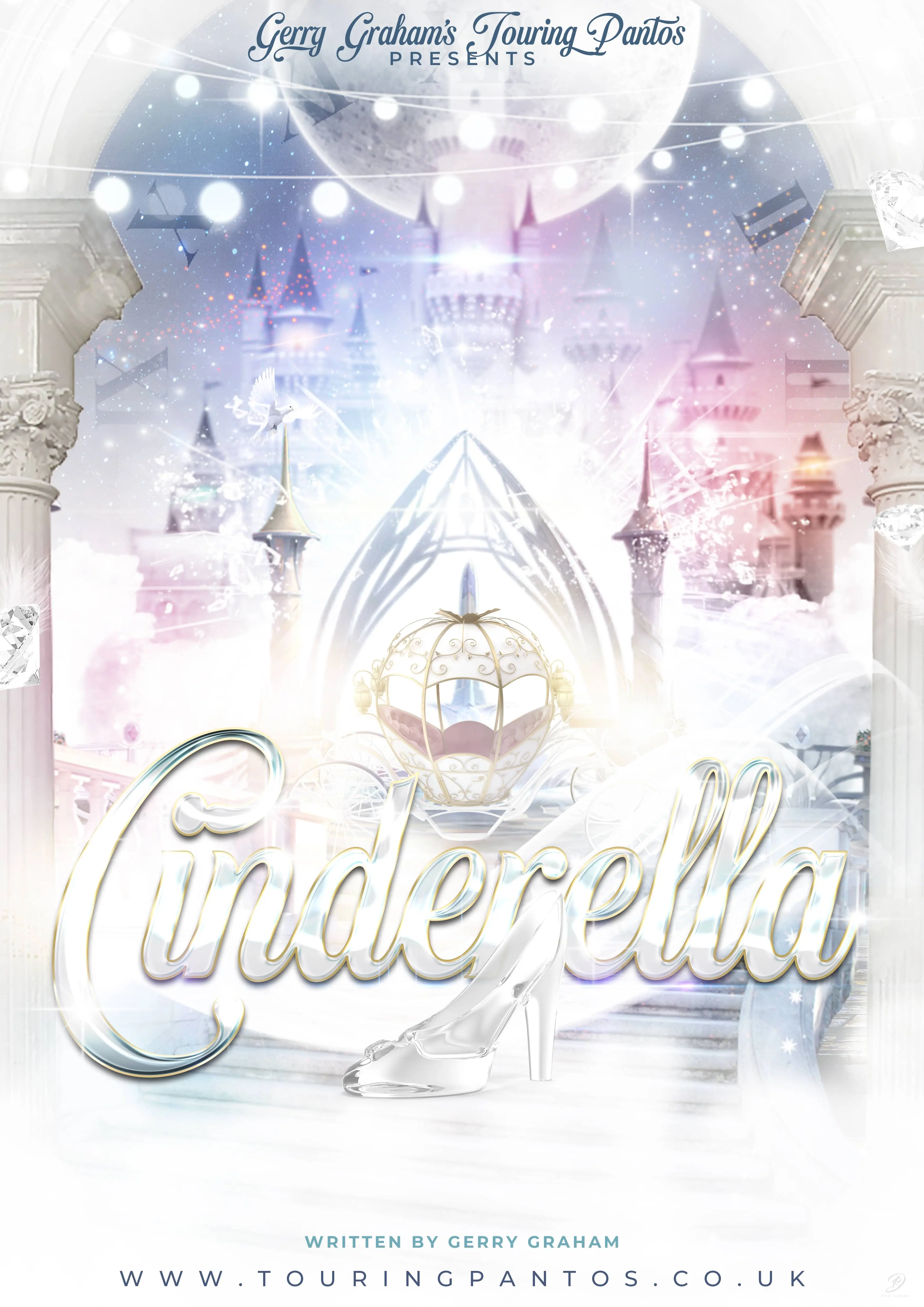Cinderella touring panto